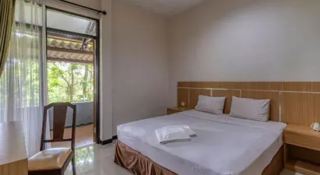 Superior Dvoulůžkový s manželskou postelí pokoj Hotel Tidar Malang