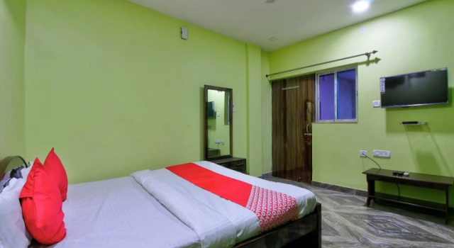 Hotel Shubham International by OYO Rooms