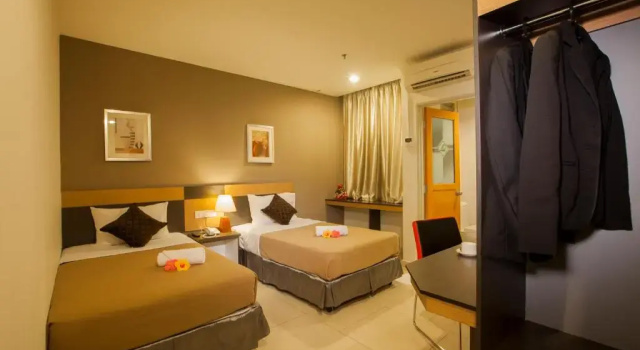 Двухместный номер Deluxe LEO Express Hotel