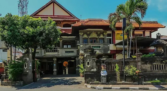 Hotel Candra Adigraha, Забронировать Отель Отели в центре Денпасар, в центре