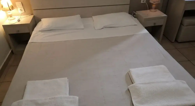 Двухместный номер Economy c 1 комнатой Antonia Hotel