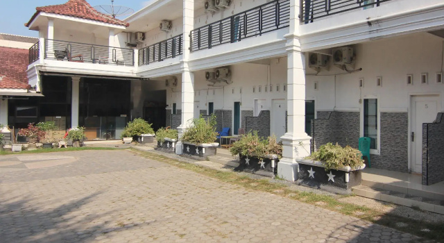 OYO 1456 Hotel Garuda, Забронировать Отель Бандар Джая Бандар-Лампунг
