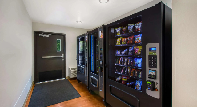 WoodSpring Suites Louisville Southeast