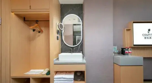 Lixi Hotel