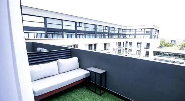 1 Bedroom Duplex Embassy Gardens, Забронировать Апартаменты/квартира Отели Greater Accra с бассейном, Бассейн
