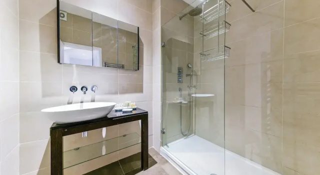 Апартаменты South-Kensington Apartment