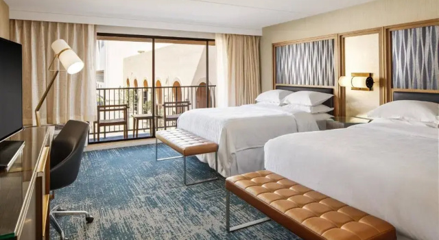 Четырёхместный номер Deluxe Hotel Dena, Pasadena Los Angeles, a Tribute Portfolio Hotel