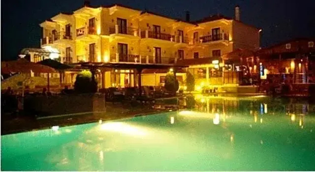 Ateron Suites Hotel & Spa, Забронировать Курортный отель Отели Florina Prefecture с завтраком, Завтраки