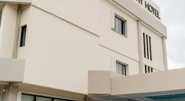 Century Hotel, Забронировать Отель Гарапан Сайпан