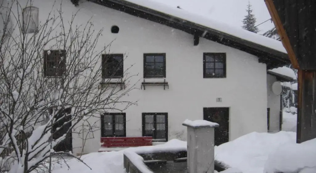 Коттедж Ferienhaus Schmittenhof