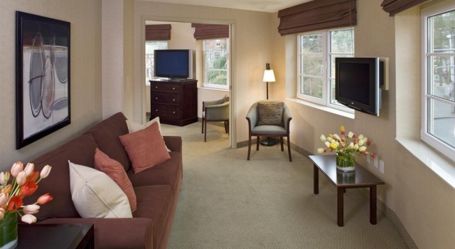 Silver Cloud Hotel - Seattle Broadway, Забронировать Отель Сиэтл Вашингтон, рядом с Broadway Performance Hall