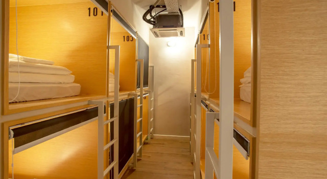 Pat în dormitor (dormitor pentru bărbați) Yote 28