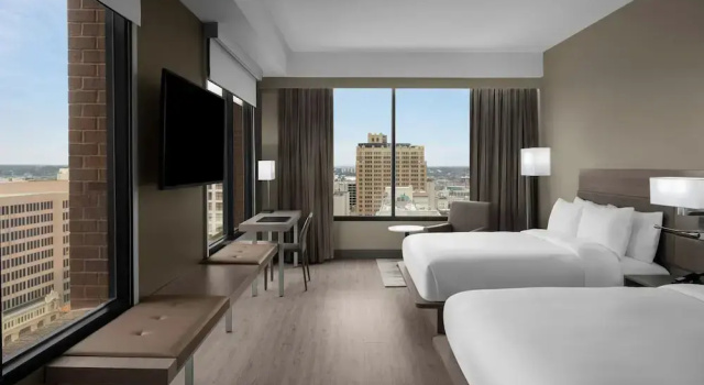 Номер Deluxe AC Hotel by Marriott San Antonio Riverwalk