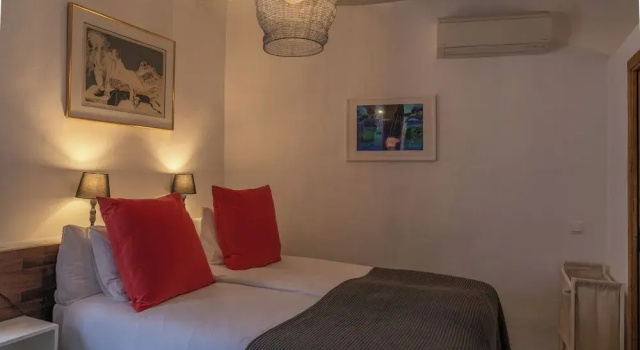 Номер Comfort Solleric Petit Hotel