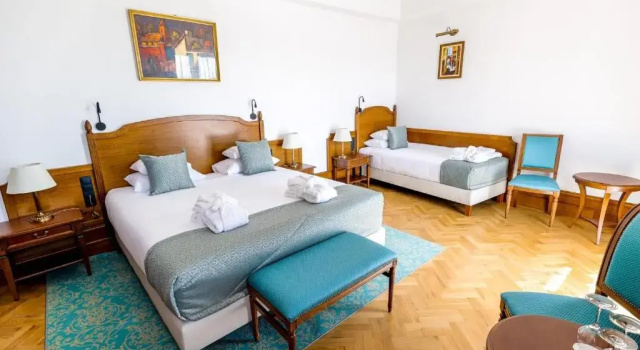 Трёхместный номер Standard с балконом Hungarikum Hotel