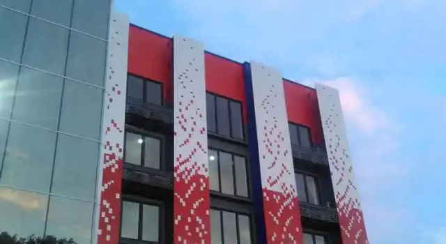 C Hotel Cirebon, Забронировать Отель Чиребон провинция Западная Ява, рядом с Sunyaragi Cave