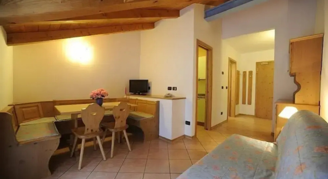 Апартаменты Residence Kristall- Fiemme Holidays