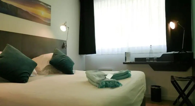 Номер Standard Quality Hotel Le Cardinal