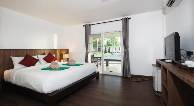 Бунгало Superior Отель Southern Lanta Resort