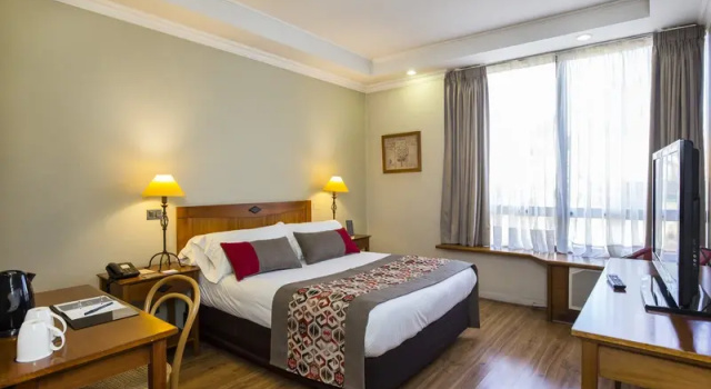 Одноместный номер Standard Park Plaza Bonaparte Boutique