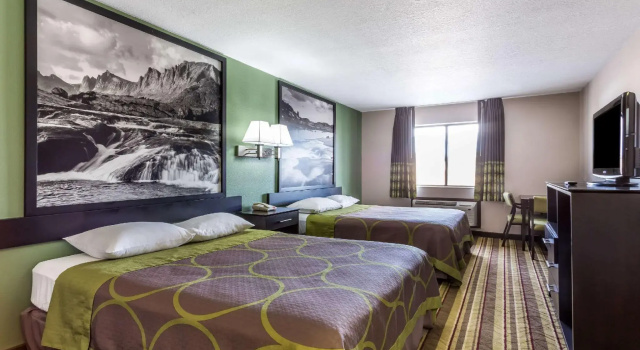 Четырёхместный номер Standard Super 8 by Wyndham Rock Springs