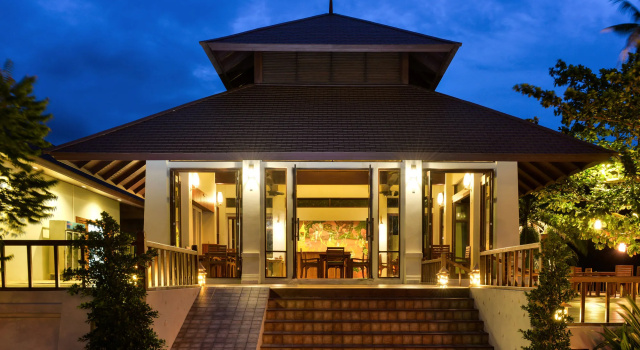 PingChan Koh Phangan Beachfront Resort, Забронировать Курортный отель Отели Сурат Тхани с парковкой, Парковка
