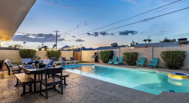 Коттедж Indianola Oasis Private Pool, Outdoor Living & Old Town Access