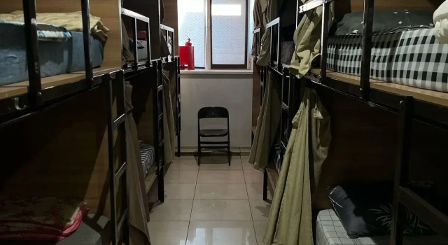 Кровать в общем номере (мужской номер) City hostel (Сити хостел)