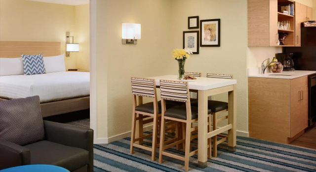 Двухместный люкс c 1 комнатой Sonesta ES Suites Chicago - Schaumburg