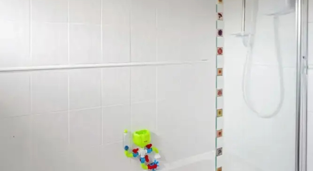 Коттедж Centrally Situated 1 Bedroom House in Cumbernauld