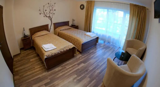 Vila Kelmyne, Đặt Khách sạn Moletai Utena