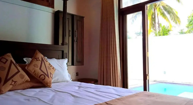 Heaven Thalalla- 4BHK Superior Villa With Private Pool and inside apartments, Rezervați Apartament Gandarawatta Matara District