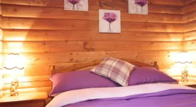 Broc Log Cabin, Varaa Hotelli Inverness 