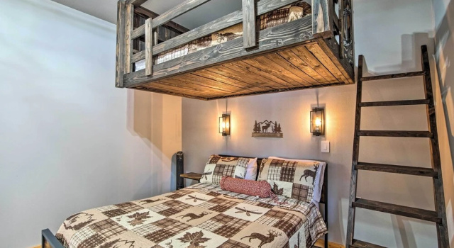 Modern Cabin - 2 Mi to Speelyi Beach!, Varaa Lomakoti Ronald Washington State