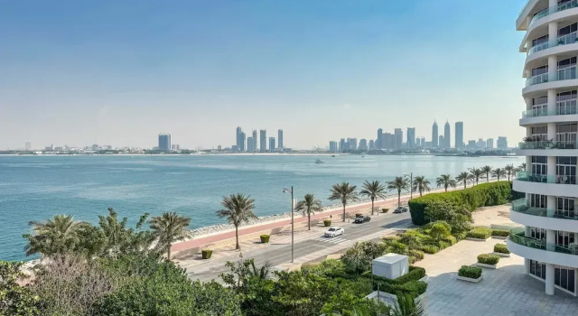 Апартаменты Oceanfront 2BR Apartment With Sea Views