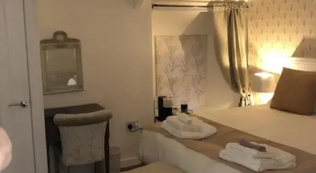 Jt Abergwaun Hotel, Забронировать Отель Отели Carmarthenshire 4 звезды, 4*