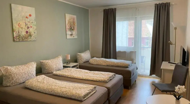 TOP LAGE 2 Zimmerwohnung mit Balkon und bester Aussicht in OG 2 links, Забронировать Отель Отели Мекленбург-Померания с парковкой, Парковка