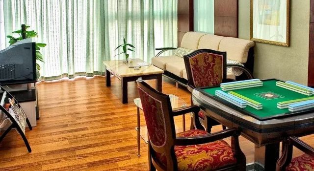 Kinglead Hotel