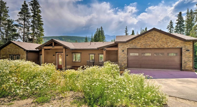 Коттедж 3 Mi to Ski Resort: Hot Tub Haven in Breckenridge!