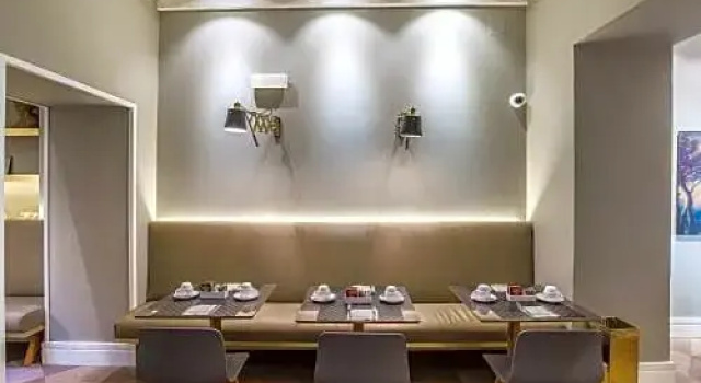 Accademia Club & Spa, Забронировать Курортный отель Курортные отели Рима, рядом с Большая синагога Рима, Курортный отель