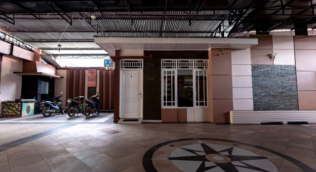 RedDoorz near Universitas Simalungun Pematangsiantar, Đặt Khách sạn Pematangsiantar Sumatra