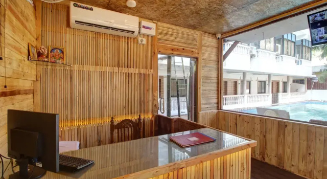 Hotel Pleasure Inn near Turtle Beach- Morjim