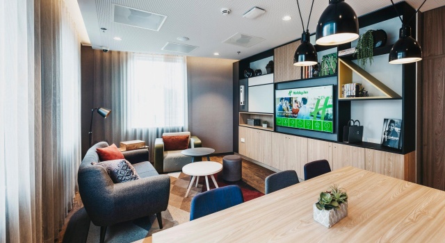 Holiday Inn Eindhoven Airport by IHG