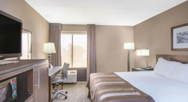 Двухместный номер Standard Hampton Inn Los Angeles Airport
