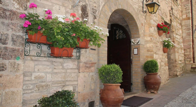 Hotel Pax, Забронировать Отель Отели в центре Ассизи с завтраком, отели в центре Ассизи с завтраком