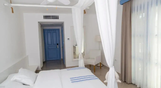 Двухместный номер Standard с видом на море Port Alacati Hotel