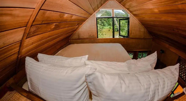 Коттедж с видом на реку Thotupola Residence