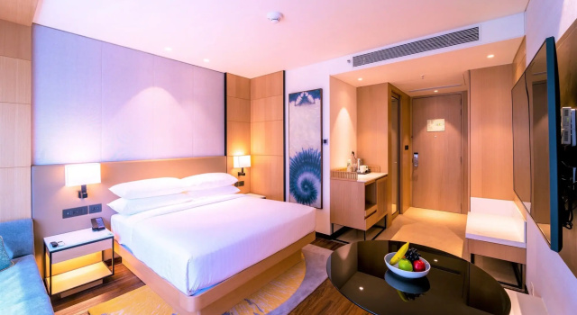 Courtyard By Marriott Vadodara