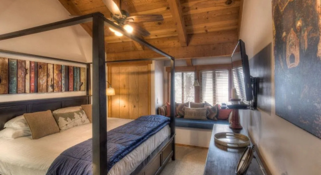 Granlibakken Retreat Near Tahoe Beach!, Забронировать Апартаменты/квартира Отели Норт-Лейк-Тахо с парковкой, Парковка