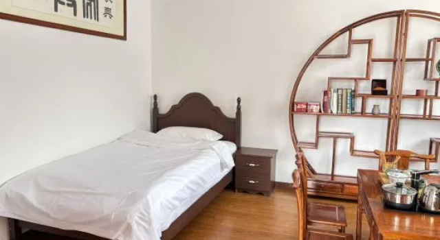 Люкс Deluxe Laojia Chinese Inn (Jianshui Ancient Town)